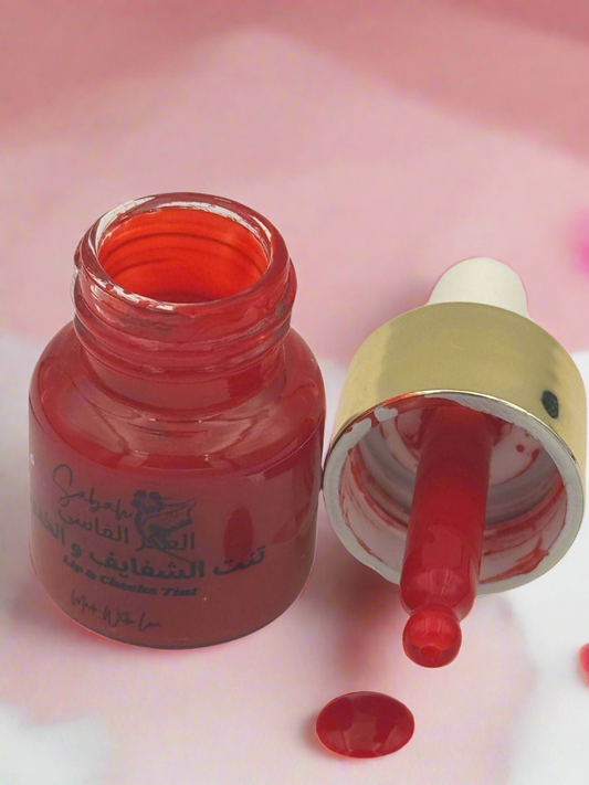 تنت الشفايف والخدود